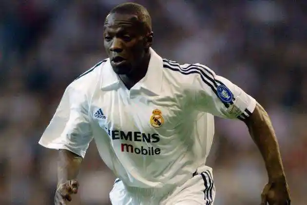 职业足球中 职业足球中