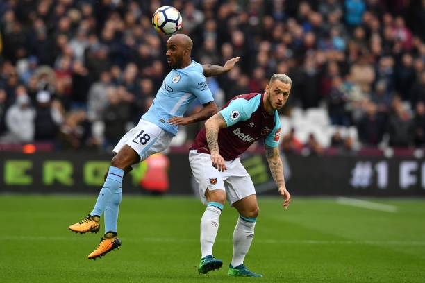 过引入斯特 过引入斯特