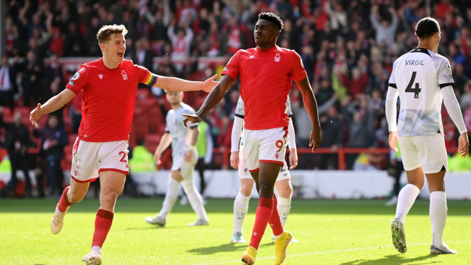 本场比赛很 本场比赛很